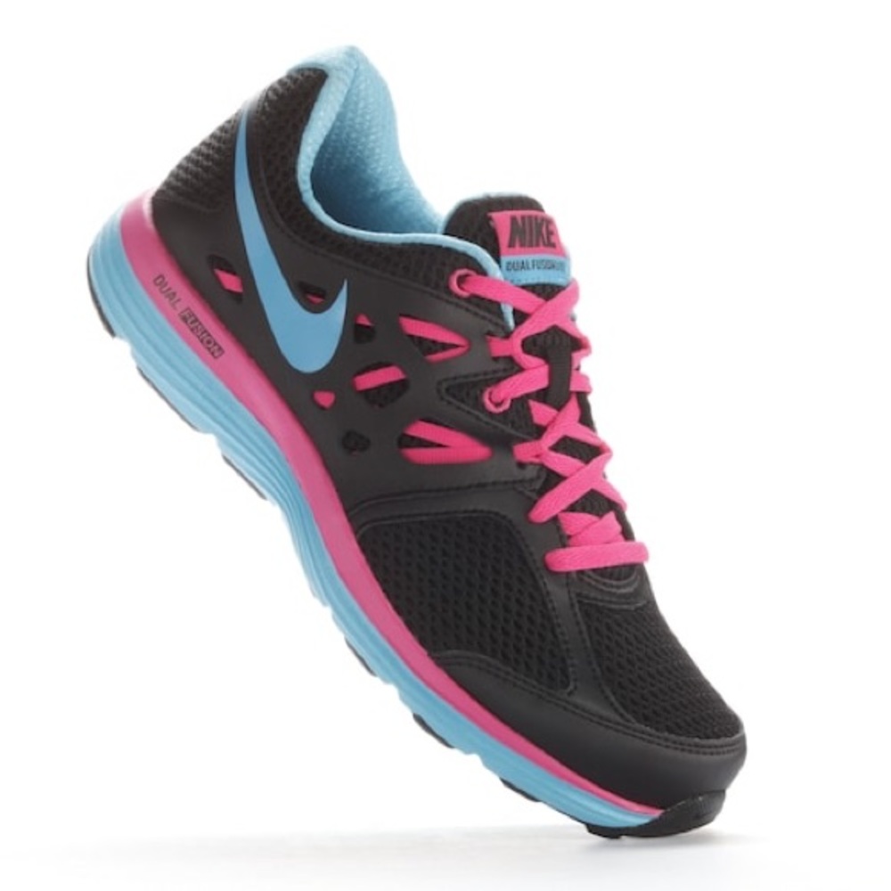 Black Nike Dual Fusion Lite